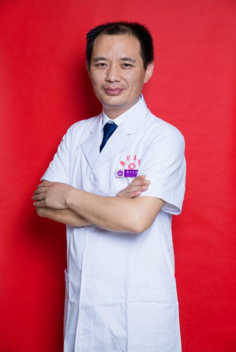 焦仕均  影像科主任、执业医师